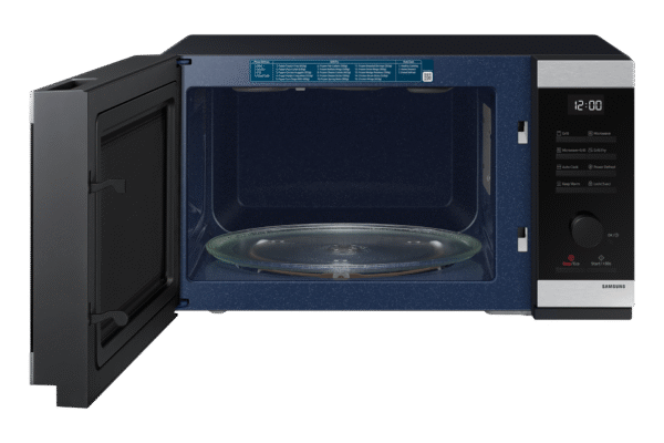 Samsung MG32DG4524AGE1 close-up of microwave used for grilling function